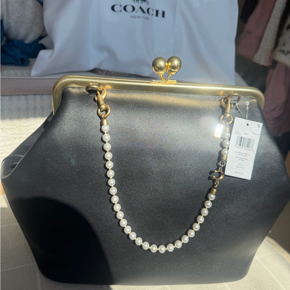 Coach Black Large Frame Kisslock Bag - Picture 4 of 6